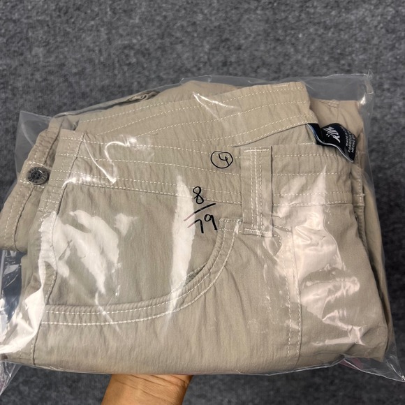 Kuhl Womens Cargo Capris Tan Hiking Outdoor Pants Size 4 Khaki Cropped - Picture 10 of 10